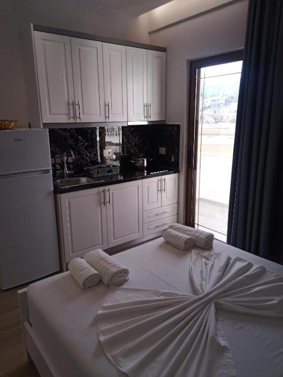 Hotel Opolonia Ksamil Dış mekan fotoğraf
